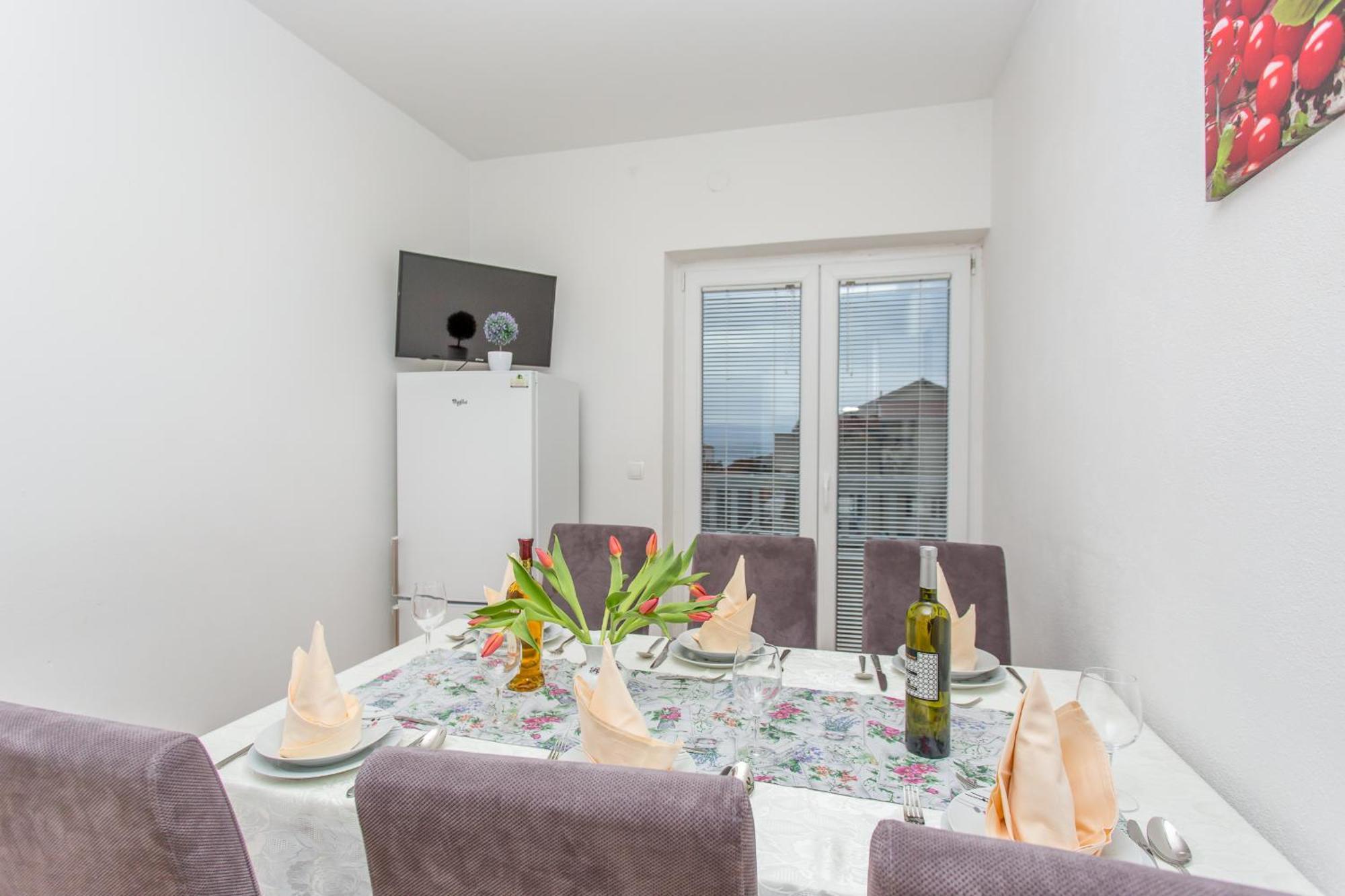 Apartments Grepo Sljeme Makarska Quarto foto