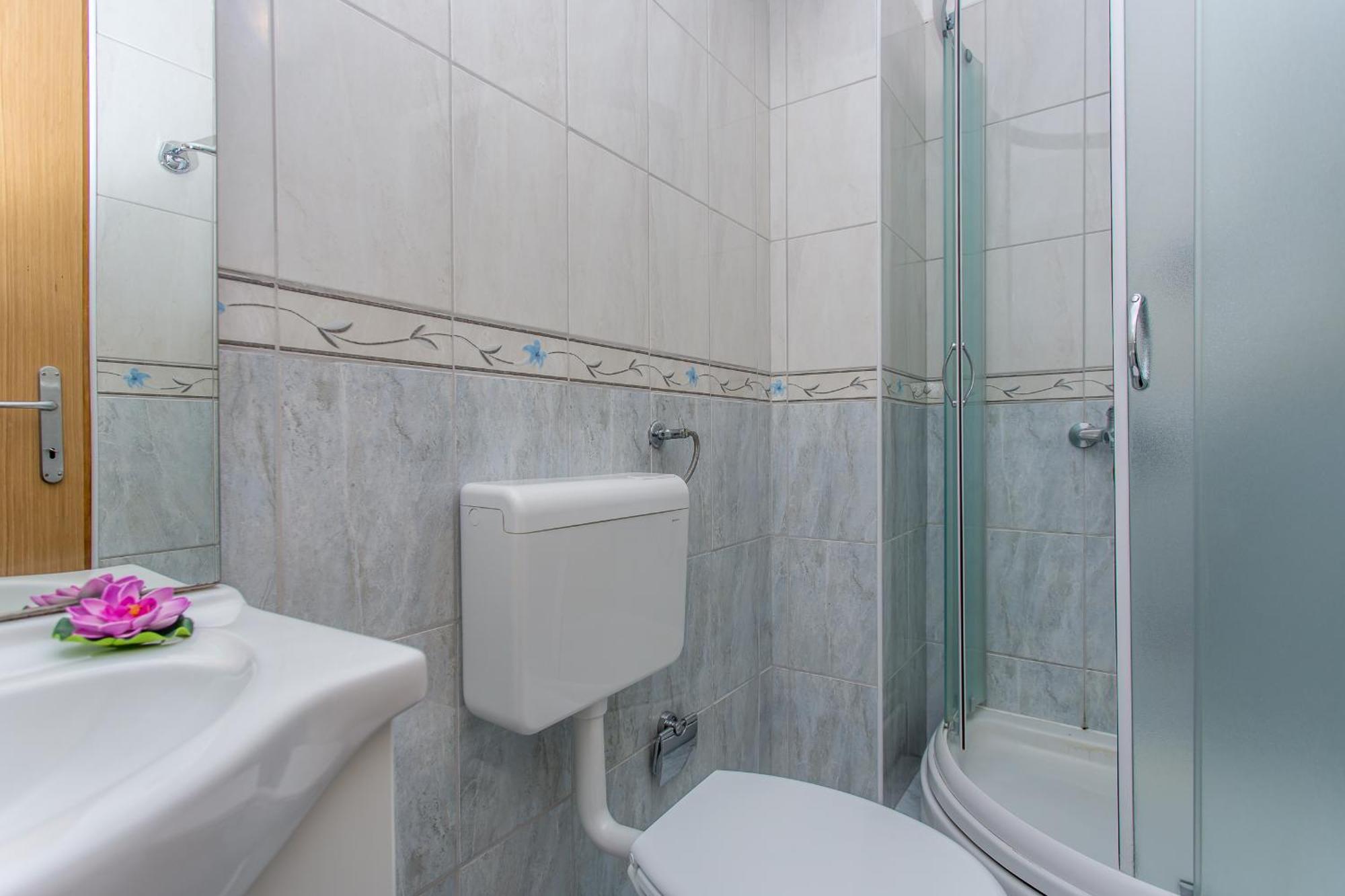 Apartments Grepo Sljeme Makarska Quarto foto